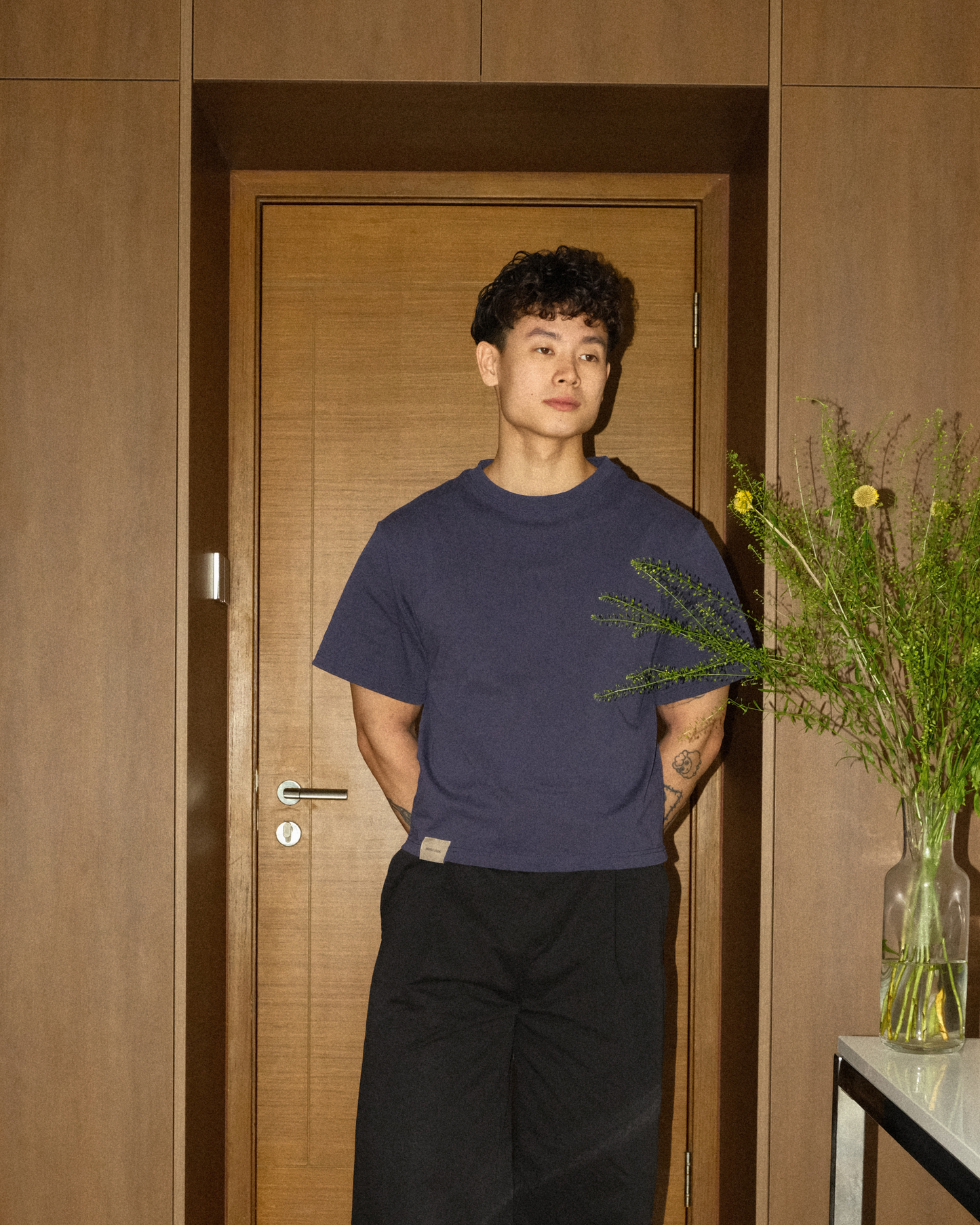 Clean Fit Tee in Night