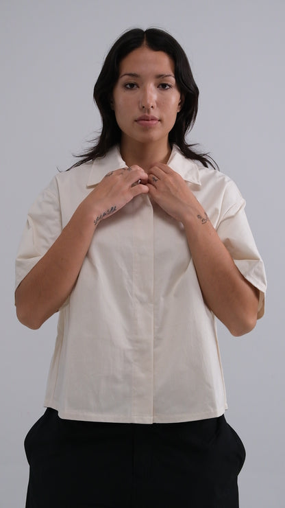 Boxy Shirt in Milk